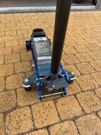 Auto krik, Ophalen, Zo goed als nieuw