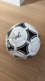 Bal gesigneerd door David Beckham, Sport en Fitness, Ophalen, Zo goed als nieuw, Bal