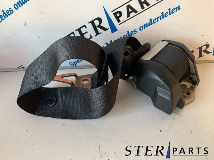 Veiligheidsgordel links-achter van een Mercedes S-Klasse, Auto-onderdelen, Interieur en Bekleding, Mercedes-Benz, Gebruikt, 3 maanden garantie