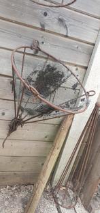 Ijzeren vorm/ bloemhouder ongeveer 60 cm hoog, Ophalen of Verzenden, Gebruikt