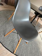 Vitra Eames stoelen - 6 stuks, Huis en Inrichting, Ophalen, Gebruikt