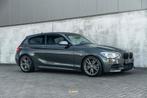 Bmw M135i - pure turbo - pano - harman kardon!, Auto's, BMW, Automaat, Euro 6, Alcantara, Bedrijf