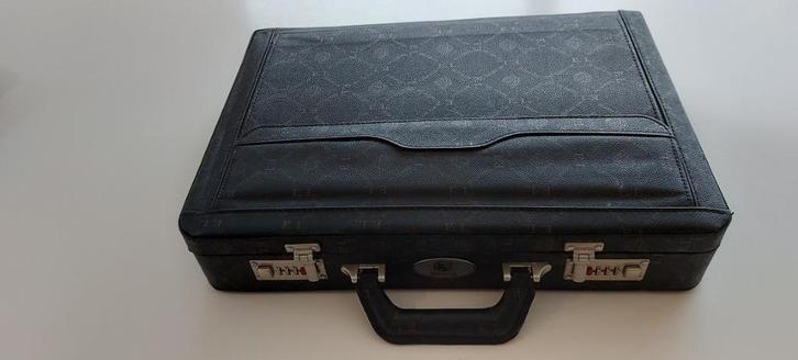 Malette couteaux et ustensiles Exclusive Line, Maison & Meubles, Cuisine | Éléments de cuisine, Neuf, Noir, Enlèvement