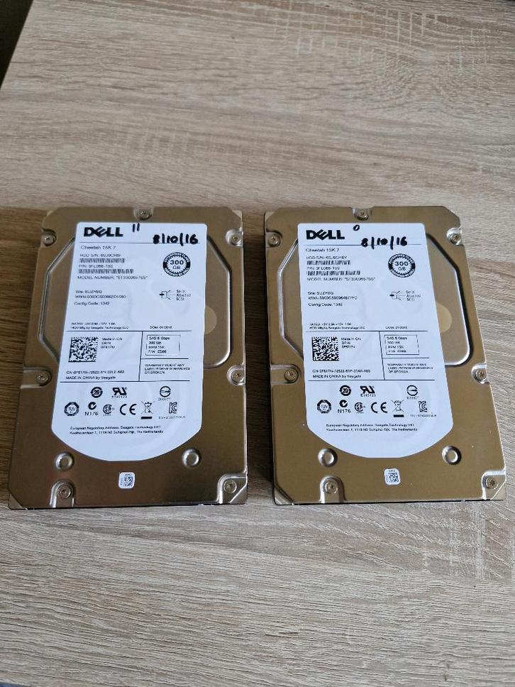 2 DELL 15K.7 300 GB SAS HDD, Computers en Software, Harde schijven, Zo goed als nieuw, Server, Intern, HDD, SAS, Ophalen of Verzenden