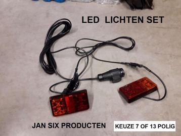 LEDLICHTEN MET BEKABELING AANSLUITING NAAR KEUZE 7 OF 13 POL beschikbaar voor biedingen