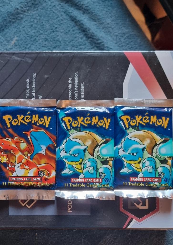 pokémon , cartes 1ère edition,  emballée. Authentique, Hobby en Vrije tijd, Verzamelkaartspellen | Pokémon