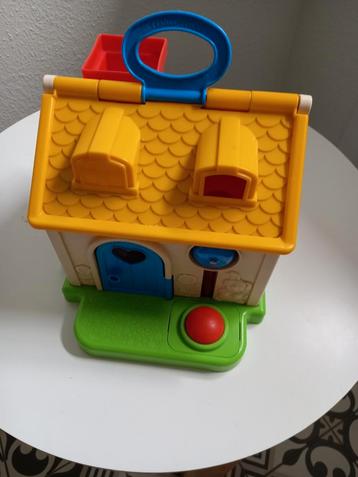 Fisher price huisje beschikbaar voor biedingen