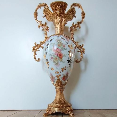 Stijlvolle vaas met vergulde ornamenten, Empire/Sèvres-stijl, Antiek en Kunst, Antiek | Vazen, Ophalen
