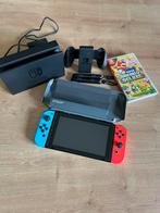 Nintendo Switch bleu néon/rouge néon, Zo goed als nieuw, Switch Original, Met games