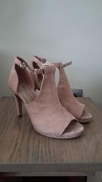 Tamaris schoenen sandalen 36, Tamaris, Ophalen of Verzenden, Zo goed als nieuw, Roze