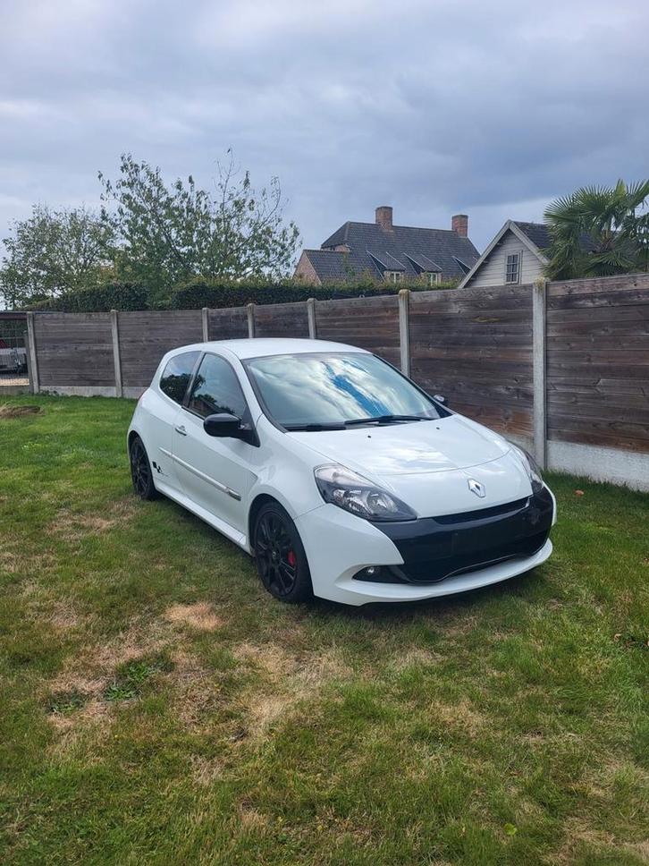 Lichte vracht renault clio 3 rs phase 2, Auto's, Renault, Particulier, Clio, Ophalen