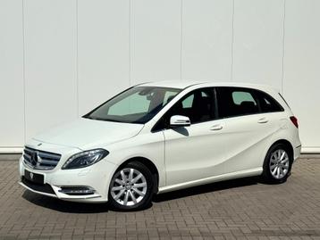✅Mercedes B180d GARANTIE Automaat Airco Xenon Leder Navi PDC beschikbaar voor biedingen