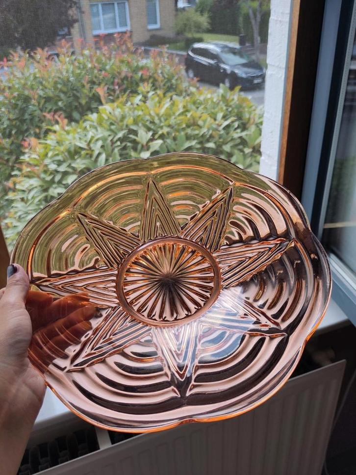 Zalmroze/oranje schaal, Antiek en Kunst, Antiek | Schalen, Ophalen