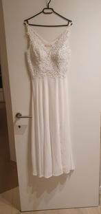 Belle robe de mariée ou robe de soirée taille 38 déjà nettoy, Vêtements | Femmes, Vêtements de mariage & Accessoires de mariage