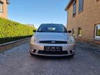 Ford fiesta 1.3 benzine ambiente 5 deurs airco, Voorwielaandrijving, 4 cilinders, 5 deurs, Particulier