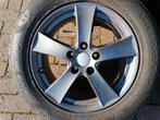 Hyundai Tucson 17 inch winterbanden op velgen, Auto-onderdelen, Ophalen, 17 inch, Winterbanden, Velg(en)