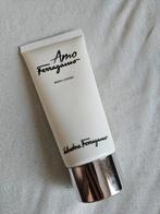 Ferragamo - crème hydratante parfumée 100mL, Bijoux, Sacs & Beauté