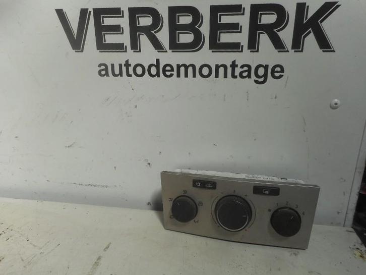 BEDIENINGSPANEEL VERWARMING Astra H SW (L35) (gm13269404), Auto-onderdelen, Dashboard en Schakelaars, Opel, Gebruikt