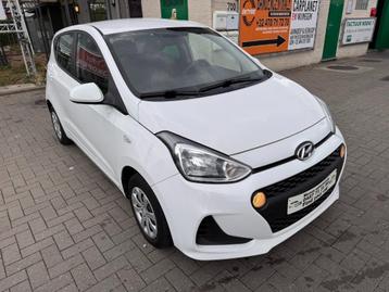 HYUNDAI beschikbaar voor biedingen