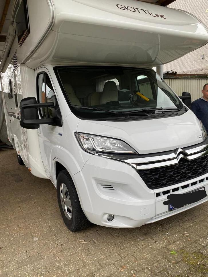 Siena 440 alkoof, full option en trekhaak. 60.000 km, Caravans en Kamperen, Mobilhomes, Particulier, tot en met 6, Alkoof, Rapido