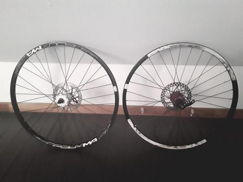 Mountainbikewiel, Fietsen en Brommers, Fietsonderdelen, Zo goed als nieuw, Mountainbike, Wiel, Ophalen of Verzenden