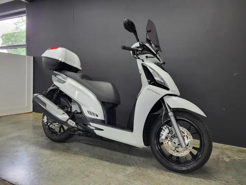 Kymco People GT300i, Motos, Motos | Marques Autre, Entreprise, Scooter, 12 à 35 kW, 1 cylindre