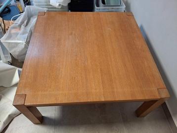 Table en bois à vendre, Maison & Meubles, Tables | Tables à manger, Cinq personnes ou plus, Carré, Enlèvement, Utilisé