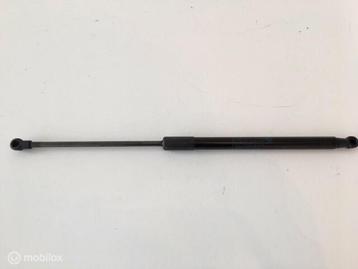 Gasveer achterklep  BMW 1-serie F20/F21 ('11-'15) 7239871 beschikbaar voor biedingen