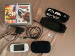 PSP Street Wit + 15 games te koop, Games en Spelcomputers, Spelcomputers | Sony PSP, Ophalen, Overige modellen, Wit, Gebruikt