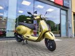 Vespa GTS 125 super sport E5+, Motoren, Motoren | Piaggio, Scooter, Bedrijf, 11 kW of minder, 1 cilinder
