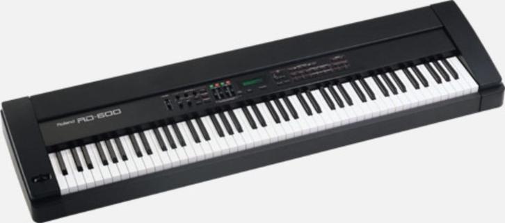 Roland RD-600 + stand/pedaal – robuuste stagepiano – afhalen, Muziek en Instrumenten, Keyboards, Gebruikt, 88 toetsen, Roland