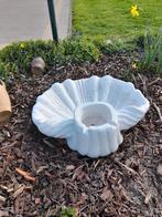 Witte betonnen schelp, Tuin en Terras, Ophalen, Zo goed als nieuw, Beton, Waterornament