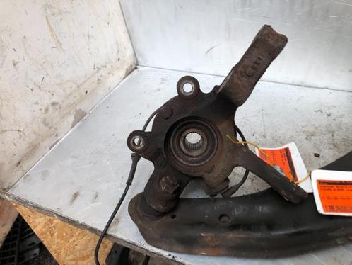 Fusee rechts-voor van een Nissan Almera, Auto-onderdelen, Ophanging en Onderstel, Nissan, Gebruikt, 3 maanden garantie, Ophalen of Verzenden
