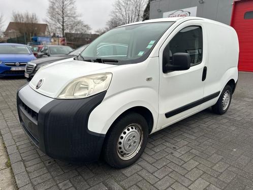 Fiat Fiorino 1.3 Diesel 2012 65000 km euro 5 gekeurd vr verk, Autos, Camionnettes & Utilitaires, Entreprise, ABS, Airbags, Electronic Stability Program (ESP)