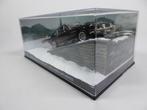 JAMES BOND 007 ASTON MARTIN V8 Vantage 1/43 IXO UH Neuve+Bte, Ophalen of Verzenden, Nieuw, Auto, Universal Hobbies