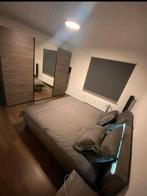 Complete slaapkamers 700 euro.zonder matras., Maison & Meubles, Chambre à coucher | Chambres à coucher complètes, Enlèvement ou Envoi