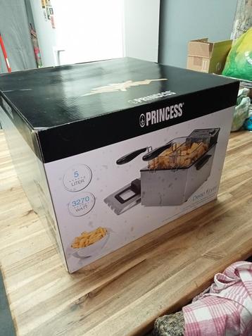 Frituur princess 5 liter nieuw  beschikbaar voor biedingen