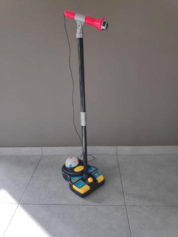 Microfoon + statief + discolicht + extra geluidjes beschikbaar voor biedingen