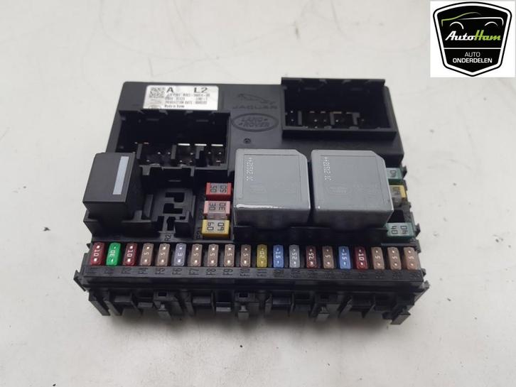 ZEKERINGKAST Range Rover V (LK) (|M8E214A074BB|LR152815|), Auto-onderdelen, Elektronica en Kabels, Land Rover, Gebruikt