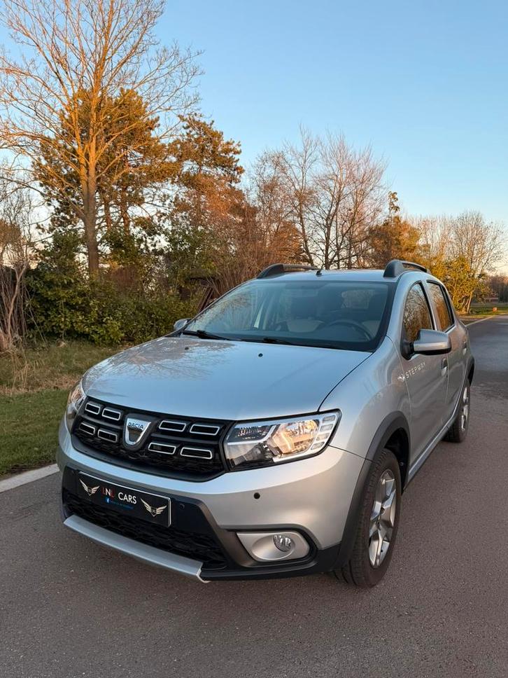 Dacia Sandero Stepway Benzine Automaat/2020/14000km/Garantie, Auto's, Dacia, Bedrijf, Te koop, Sandero, Airbags, Airconditioning