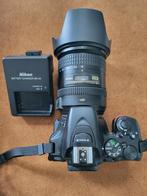 Nikon D3500 , Nikon Afs 18-200 VR II lens, lader, nikon tas, Ophalen of Verzenden, Zo goed als nieuw