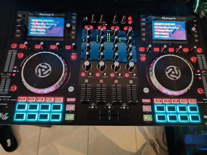 NUMARK NVII TE KOOP, Muziek en Instrumenten, Dj-sets en Draaitafels, Numark, Ophalen