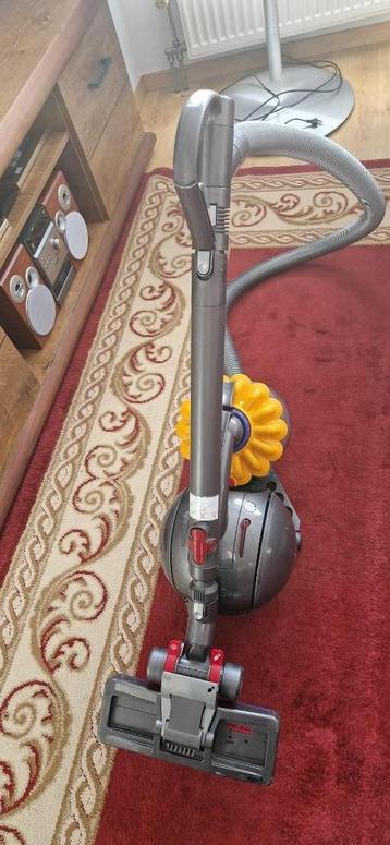 Aspirateur résistant Dyson DC33 