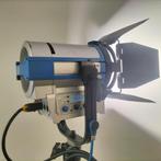 Arri L5-C, Ophalen, Gebruikt, Lamp of Flitsset