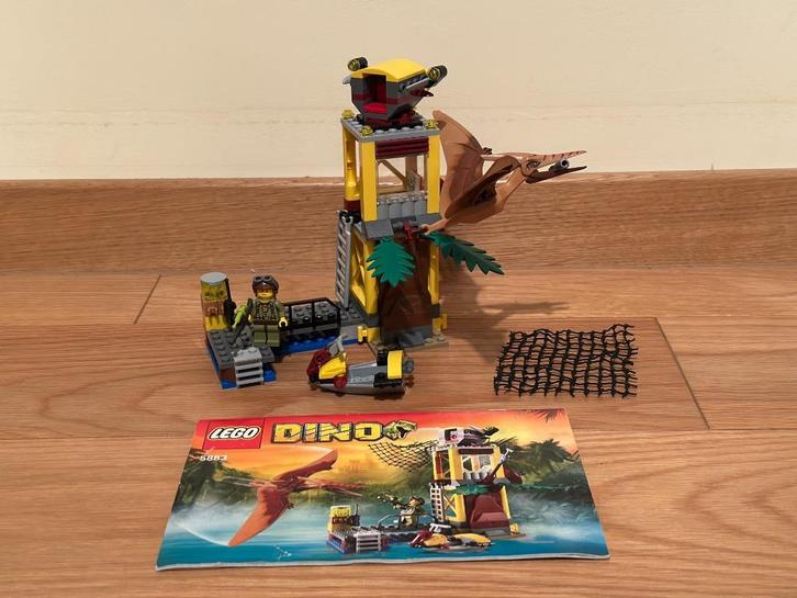 Lego Dino 5883 Tower Takedown, Enfants & Bébés, Jouets | Duplo & Lego, Utilisé, Lego, Ensemble complet, Enlèvement ou Envoi