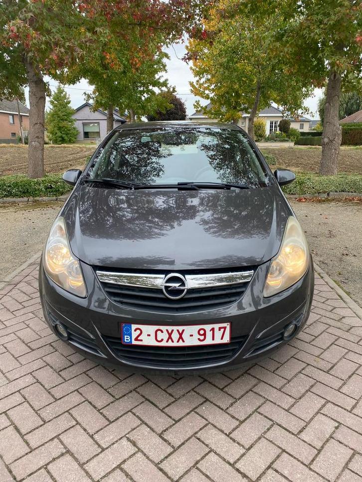Opel Corsa 1.2 benzine 2011 - 84.850km, Auto's, Opel, Particulier, Corsa, Airconditioning, Bluetooth, Centrale vergrendeling, Cruise Control