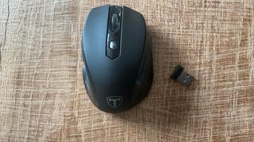 Draadloze muis beschikbaar voor biedingen