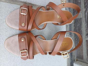 Sandalen scapa beschikbaar voor biedingen