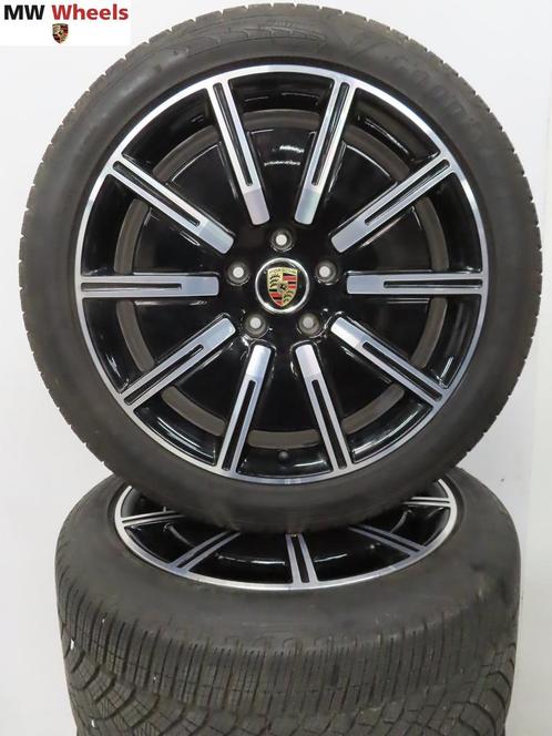 Originele Porsche Taycan 20 inch velgen winterbanden, Auto-onderdelen, Banden en Velgen, Banden en Velgen, Winterbanden, 20 inch