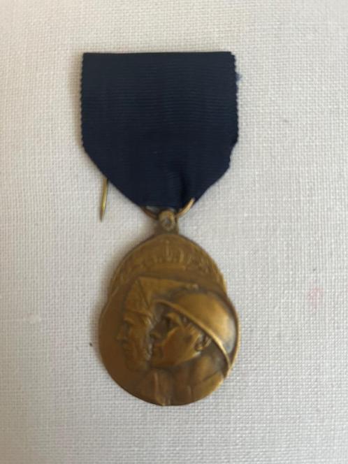 Belle et rare médaille belge WW1 volontaire de guerre, Collections, Objets militaires | Général, Armée de terre, Enlèvement ou Envoi